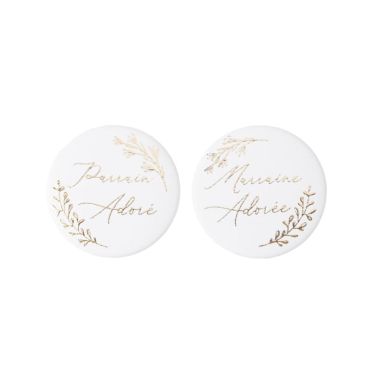 De magnifiques badges à offrir au parrain et à la marraine de votre enfant lors de la première communion de ce dernier | jourdefete.com