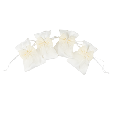 Pochons en satin blanc avec nœud mousseline blancs | jourdefete.com Pochons en satin blanc avec nœud mousseline blancs | jourdefete.com