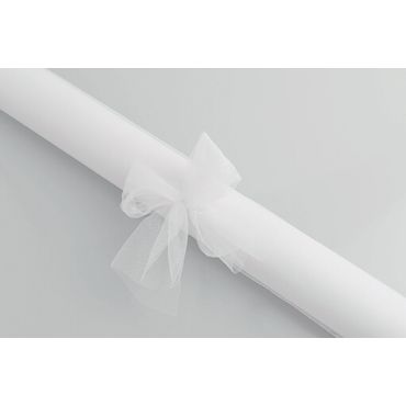 Rouleau de tulle blanc