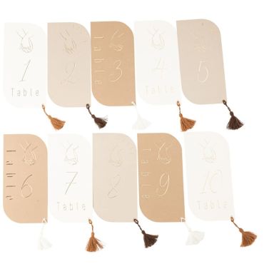 Un lot de 10 marque-tables à mettre sur votre table de mariage | jourdefete.com