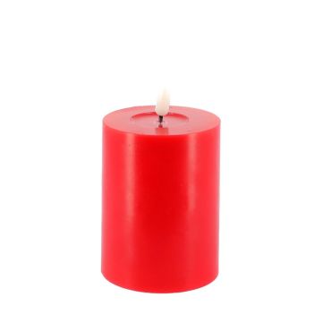 Bougie LED cylindrique rouge en cire finition glossy Ø7x10 cm | jourdefete.com