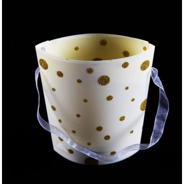 Une boite à chocolat pour un Noël doré magnifique grâce à Jour de Fête.