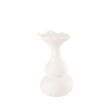 Craquez pour ce vase blanc afin d'y placer une jolie fleur à l'intérieur | jourdefete.com