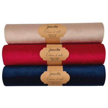 Un choix de couleurs pour votre chemin de table en velours | jourdefete.com