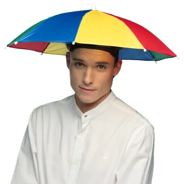 Homme portant un chapeau parapluie multicolore humoristique | jourdefete.com