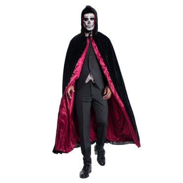 Homme portant une cape Halloween noire et rouge avec capuche et doublure satinée | jourdefete.com
