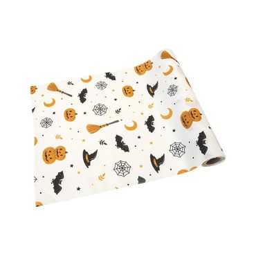 Chemin de table Halloween blanc avec citrouilles orange, chauves-souris et toiles d’araignée | jourdefete.com