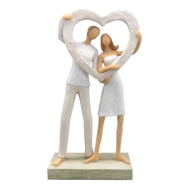 Figurine couple debout avec cadre en forme de cœur | jourdefete.com