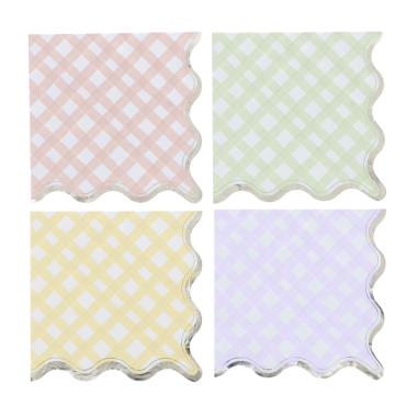 Serviettes en papier vichy pour une table de Pâques chic | jourdefete.com