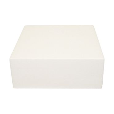 Un cake dummy de 25 x 25 x 10 cm pour votre événement | jourdefete.com