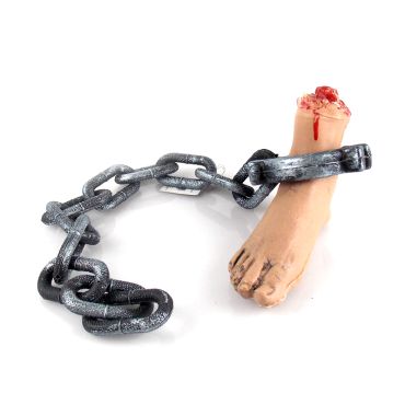 Pied arraché enchaîné