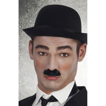 Moustache de Charlie Chaplin