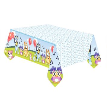 Nappe en plastique Bluey décorée pour goûter ou fête d’anniversaire enfant | jourdefete.com