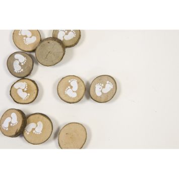 Mini rondins de bois décoratifs avec pieds de bébé | jourdefete.com