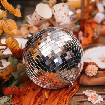 Boule à facettes miroir argentée à suspendre - Diamètre 14 cm - Collection Time to Disco