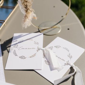 2 cartes "Veux-tu être ma marraine / mon parrain" avec enveloppes FSC® - 10 x 15 cm - Collection Communion Blanc et Or