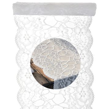 Chemin de table en dentelle premium