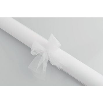 Rouleau de tulle blanc