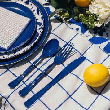 18 couverts réutilisables en plastique - De 17 à 19,5 cm - Couleur au choix