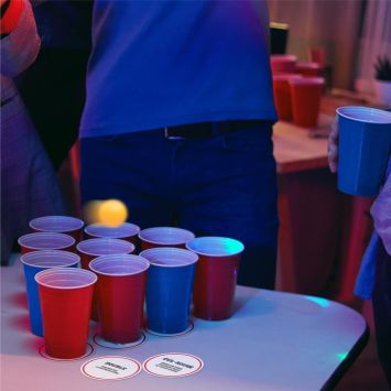 Jeu à boire - Bière Pong avec 12 gages - Collection SOS Apéro