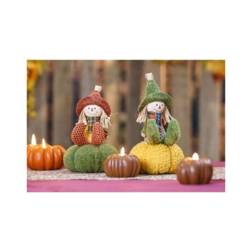 Décoration à poser d'automne - Épouvantail en tissu "Willow" assis sur citrouille - 12 x 18 cm - Modèle Aléatoire