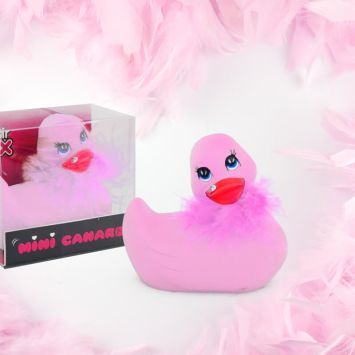 Mini Canard vibrant rose avec écharpe