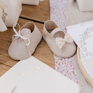 2 contenants en forme de ballerines de bébé - 8,5 x 4,5 cm