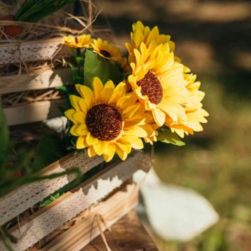 Bouquet de tournesol, fleurs et feuillage - 30 cm