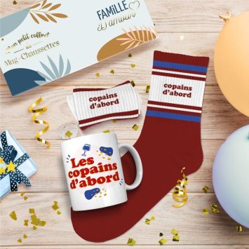 Coffret Mug "Les copains d'abord" et Chaussettes "Copains d'abord" pour homme - Collection Famille d'Amour
