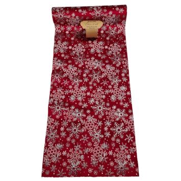 Déroulez ce splendide chemin de table en velours rouge avec des flocons sur votre table de Noël traditionnelle | jourdefete.com