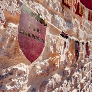 Guirlande 2 M - Collection Chevalier Bordeaux