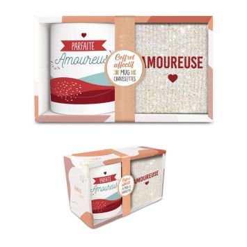 Un coffret composé d'un mug et d'une paire de chaussettes pour votre amoureuse | jourdefete.com