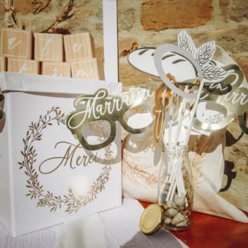 Kit photobooth 12 pièces - Collection Communion Jolis Brins