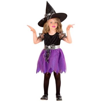 Un joli costume de sorcière violette pour votre fille pour sa tournée des bonbons d'Halloween | jourdefete.com