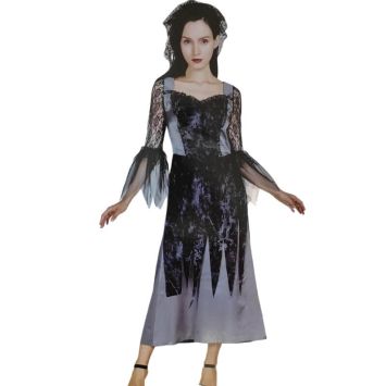 Une belle robe de mariée zombie pour une soirée d'Halloween à la fois romantique et macabre | jourdefete.com