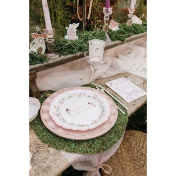 6 assiettes "Joyeux Anniversaire" en carton - Diamètre 23 cm - Collection Fairy World