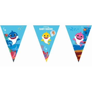 guirlande de fanions en carton FSC baby shark | jourdefete.com