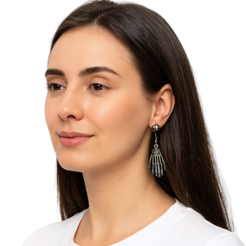 Boucles d'oreilles d'Halloween en forme de mains de squelette