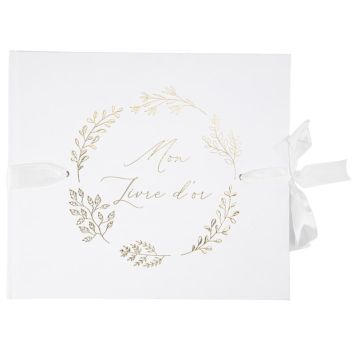 Un livre d'or blanc aux motifs dorés pour la première communion de votre enfant | jourdefete.com