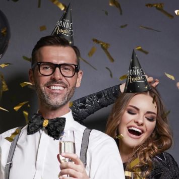6 Chapeaux pointus en carton - Bonne Année