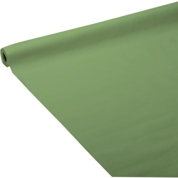 Un joli rouleau de nappe de couleur vert olive pour toutes les occasions | jourdefete.com