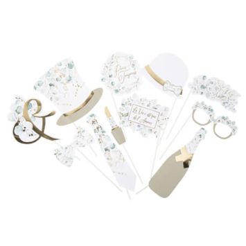 Kit Photobooth Sauge Green Blanc, Vert Sauge et Or 11 Pièces | jourdefete.com