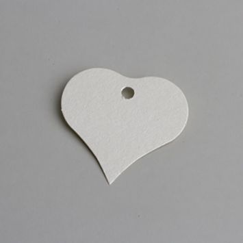 Sachet de 12 étiquettes en forme de coeur "Vitamine" - Ivoire nacré