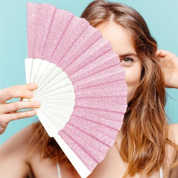 Éventail à paillettes - Couleur Aléatoire