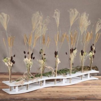 Centre de table en bois blanc avec tubes plastiques - petite largeur