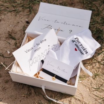 Boîte Cadeau "Veux-tu être mon parrain" - 20 x 15 x 7 cm - Baptême