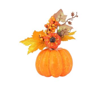 Composition citrouille automnale avec feuilles, baies et petit potiron décoratif | jourdefete.com Composition citrouille automnale avec feuilles, baies et petit potiron décoratif | jourdefete.com
