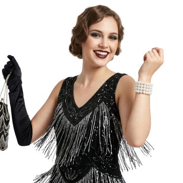 Femme souriante déguisée en danseuse de Charleston portant un large bracelet de perles blanches au poignet | jourdefete.com Femme souriante déguisée en danseuse de Charleston portant un large bracelet de perles blanches au poignet | jourdefete.com