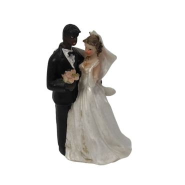 Figurine pour mariage - Couple de mariés mixte | jourdefete.com Figurine pour mariage - Couple de mariés mixte | jourdefete.com