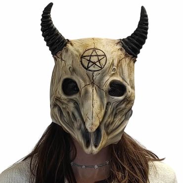 Un satanique masque de crâne d'animal avec pentagramme pour Halloween | jourdefete.com Un satanique masque de crâne d'animal avec pentagramme pour Halloween | jourdefete.com